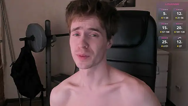 Snapshot of _tokyo_ghoul chatting on 01.30.25 tokyo ghoul online show from 01.30.25