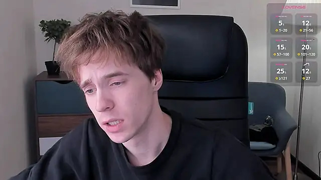 Snapshot of _tokyo_ghoul chatting on 02.22.25 tokyo ghoul online show from 02.22.25