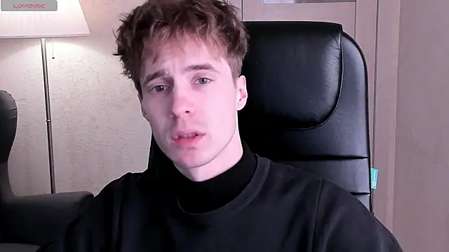 Snapshot of _tokyo_ghoul chatting on 03.02.25 tokyo ghoul online show from 03.02.25