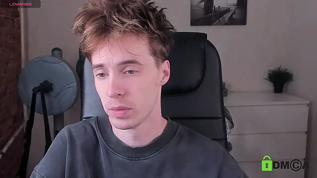 Snapshot of _tokyo_ghoul chatting on 09.18.25 tokyo ghoul online show from 09.18.25