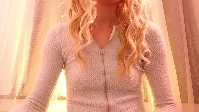 SecretAnni online show from 02.10.25