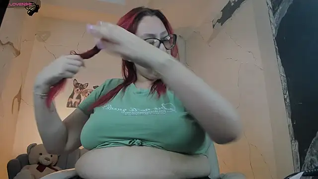 NiickyJones online show from 11.04.25