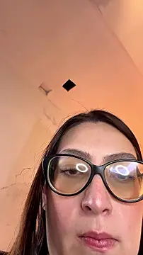 NiickyJones online show from 07.04.26