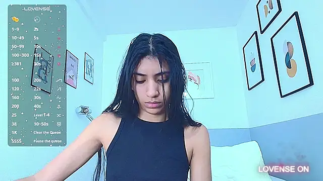littlee emilyy  online show from 12.18.24