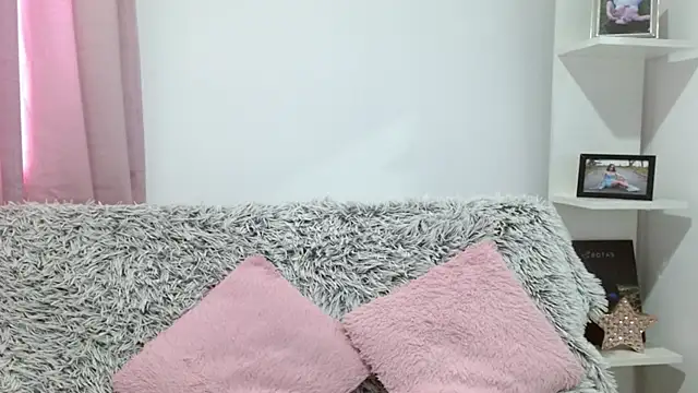 aliicee m online show from 09.18.25