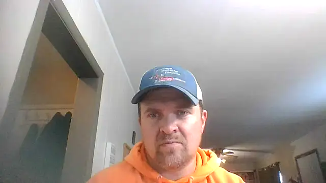 Snapshot of lisamatty4601 chatting on 12.30.24 lisamatty4601 online show from 12.30.24
