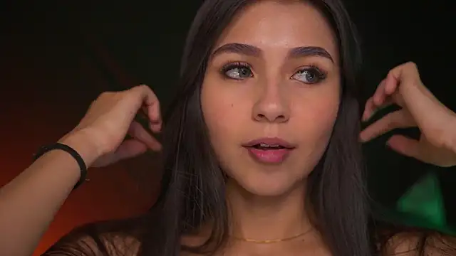 Ashley Jones9 online show from 10.31.25