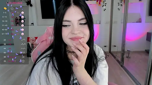 SelenaCute online show from 12.13.24