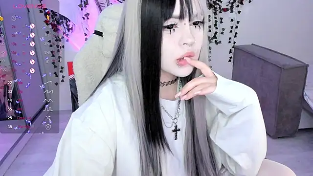 SelenaCute online show from 11.09.25