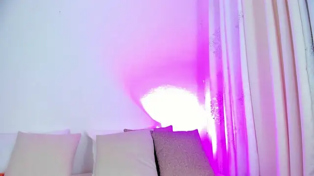 Snapshot of Abby__colins chatting on 01.18.25 Abby  colins online show from 01.18.25