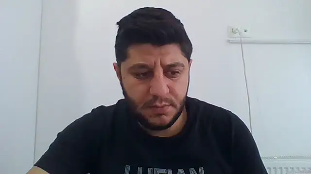 erkekkkadam online show from 01.25.25