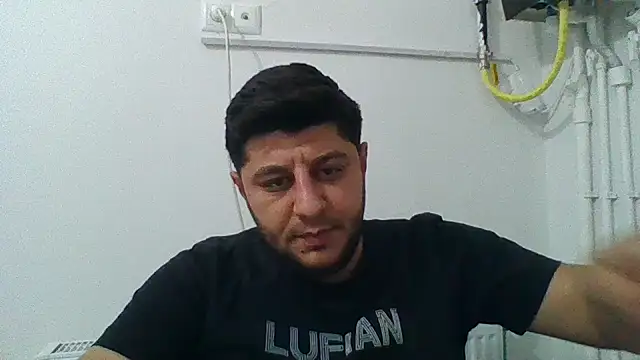 erkekkkadam online show from 03.19.25