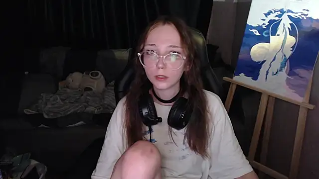 Snapshot of AmeliaKamishiro chatting on 10.05.25 AmeliaKamishiro online show from 10.05.25