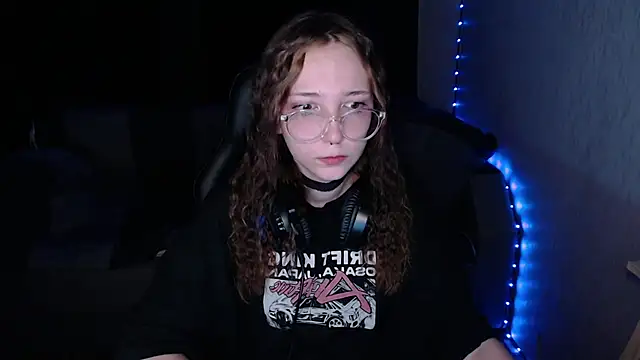 Snapshot of AmeliaKamishiro chatting on 10.07.25 AmeliaKamishiro online show from 10.07.25