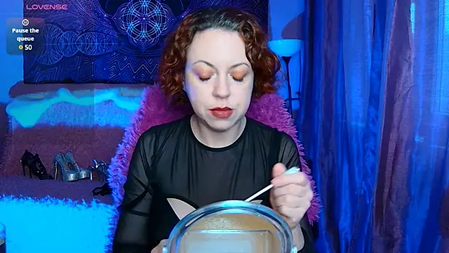 Snapshot of Helena__Femdom chatting on 02.28.25 Helena Femdom online show from 02.28.25