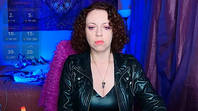 Snapshot of Helena__Femdom chatting on 09.28.25 Helena Femdom online show from 09.28.25