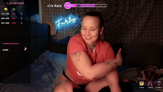 Snapshot of Furby13 chatting on 01.10.26 Furby13 online show from 01.10.26