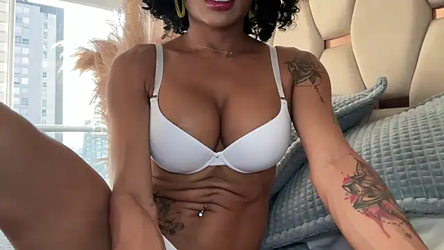 HOT LADY 777 online show from 07.28.26