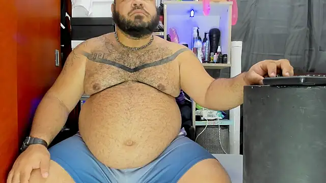 Latino bigcock online show from 02.01.25