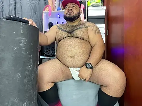 Latino bigcock online show from 02.26.25