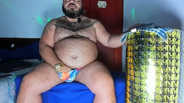 Latino bigcock online show from 03.01.26