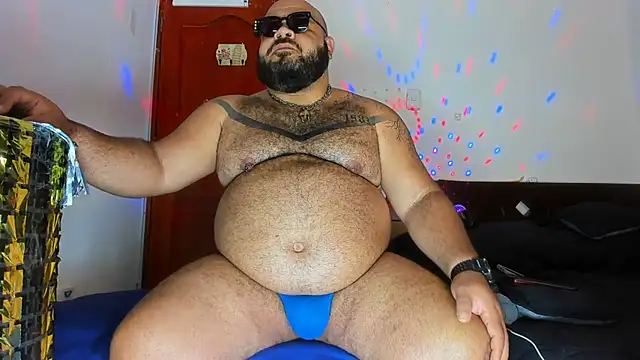 Latino bigcock online show from 03.06.26