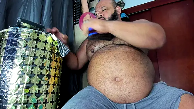 Snapshot of Latino_bigcock chatting on 07.28.26 Latino bigcock online show from 07.28.26