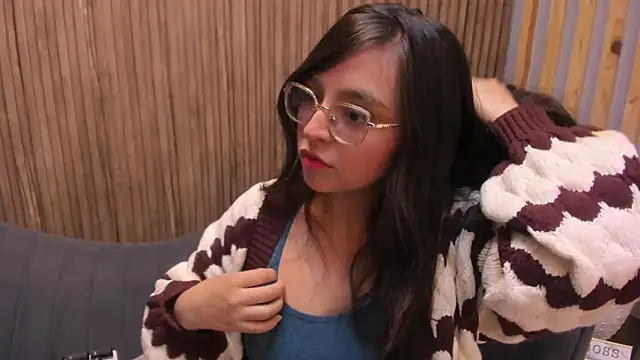 Snapshot of Eva_Macalliter chatting on 01.29.25 Eva Macalliter online show from 01.29.25