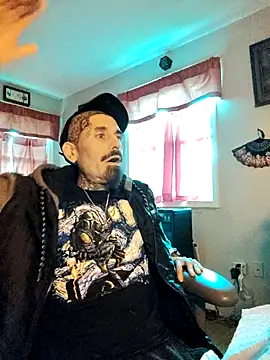 RoosterWabbit online show from 05.02.26