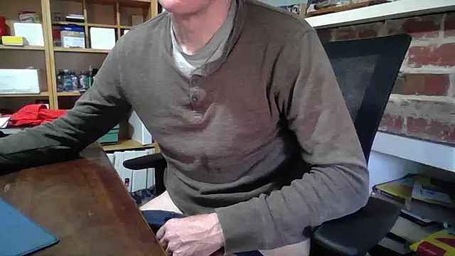 jiggy77777 online show from 09.17.25