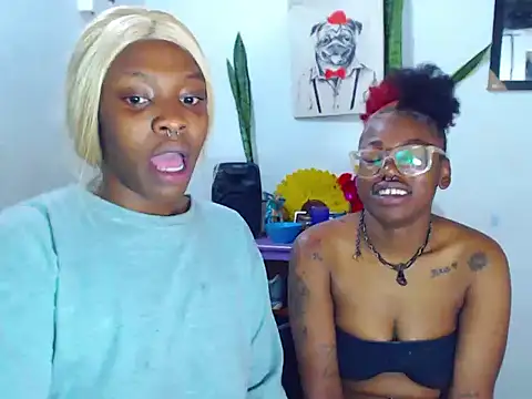 Snapshot of The_wickles_4443 chatting on 01.24.25 The wickles 4443 online show from 01.24.25