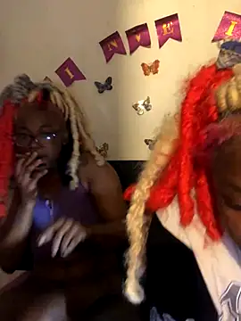 Snapshot of The_wickles_4443 chatting on 11.04.25 The wickles 4443 online show from 11.04.25