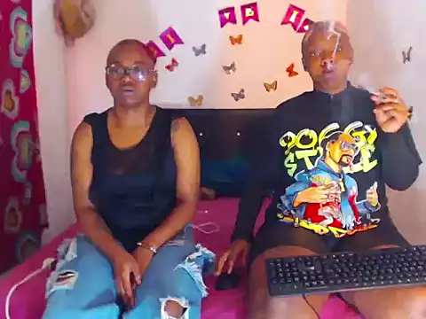 Snapshot of The_wickles_4443 chatting on 11.18.25 The wickles 4443 online show from 11.18.25