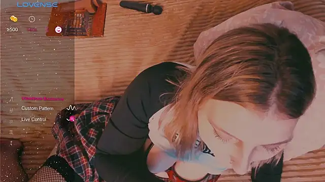 Snapshot of yoursugarbabe chatting on 12.10.24 yoursugarbabe online show from 12.10.24