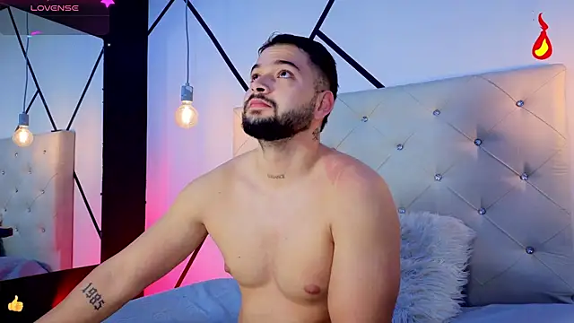 Snapshot of Andrew_Brown chatting on 02.11.26 Andrew Brown online show from 02.11.26