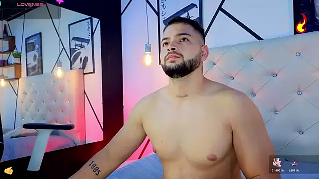 Snapshot of Andrew_Brown chatting on 03.09.26 Andrew Brown online show from 03.09.26