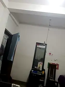 Snapshot of MoveableVerse chatting on 02.22.26 MoveableVerse online show from 02.22.26