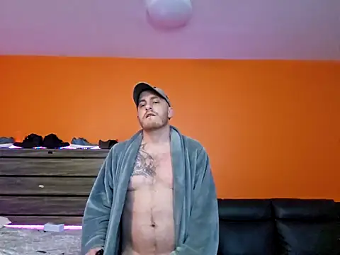 Snapshot of Hydro-Blastz chatting on 03.17.25 Hydro-Blastz online show from 03.17.25