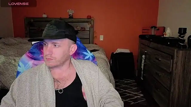 Snapshot of Hydro-Blastz chatting on 10.24.25 Hydro-Blastz online show from 10.24.25