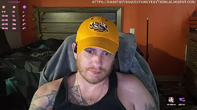 Snapshot of Hydro-Blastz chatting on 11.28.25 Hydro-Blastz online show from 11.28.25