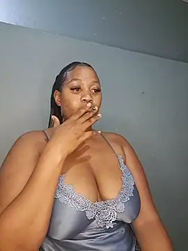 Toya P online show from 10.08.25