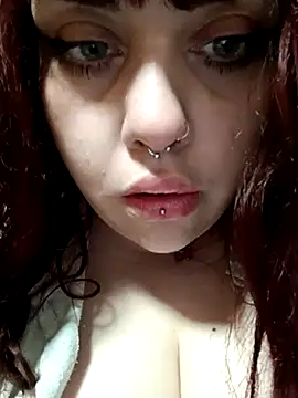 Snapshot of persefone97 chatting on 03.04.25 persefone97 online show from 03.04.25