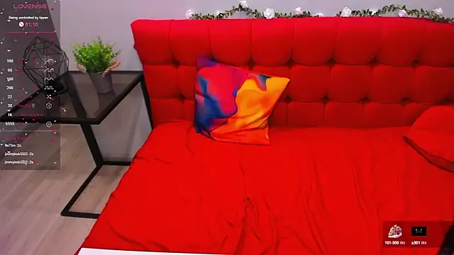 Snapshot of Inna_Lovely chatting on 03.13.25 Inna Lovely online show from 03.13.25