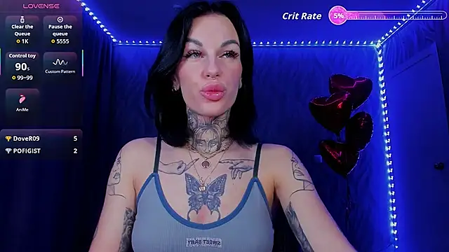 Snapshot of angel_devil_forever chatting on 02.18.26 angel devil forever online show from 02.18.26