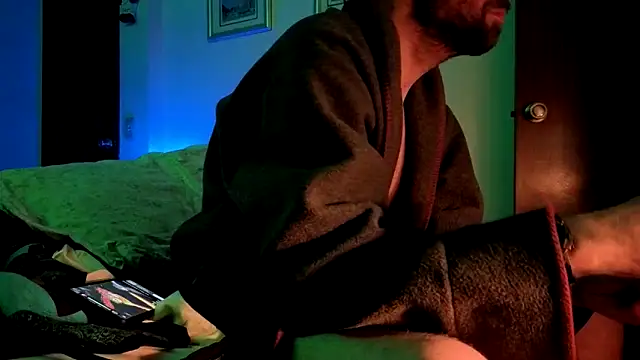 Snapshot of HandsumHungDaddy chatting on 03.14.26 HandsumHungDaddy online show from 03.14.26