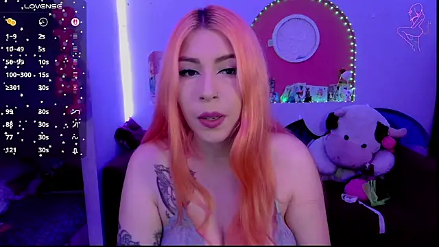 ValentinaMiller  online show from 11.19.25