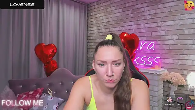 SarahCoksss online show from 02.19.25