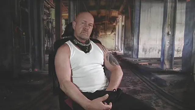 ManlyPrisonGuy online show from 04.29.26
