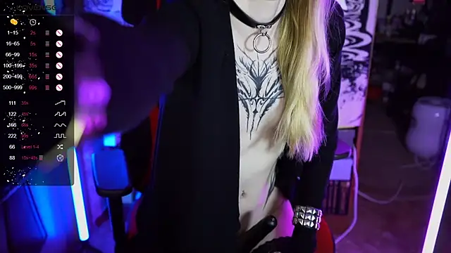 Snapshot of amywhitenessxx chatting on 12.11.24 amywhitenessxx online show from 12.11.24