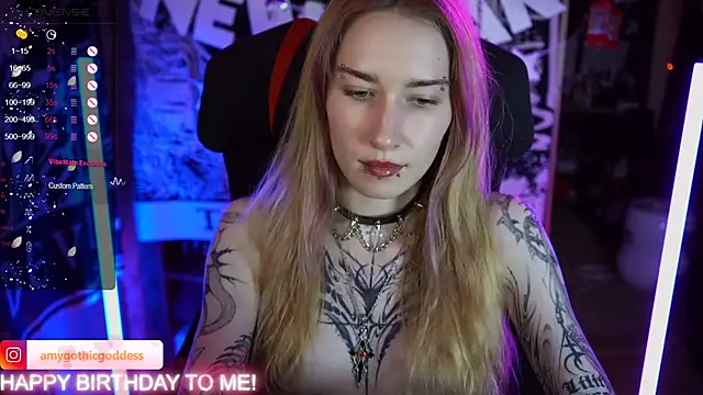 Snapshot of amywhitenessxx chatting on 12.27.24 amywhitenessxx online show from 12.27.24